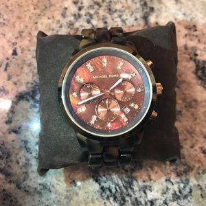Michael Kors Watch (NEVER USED)
